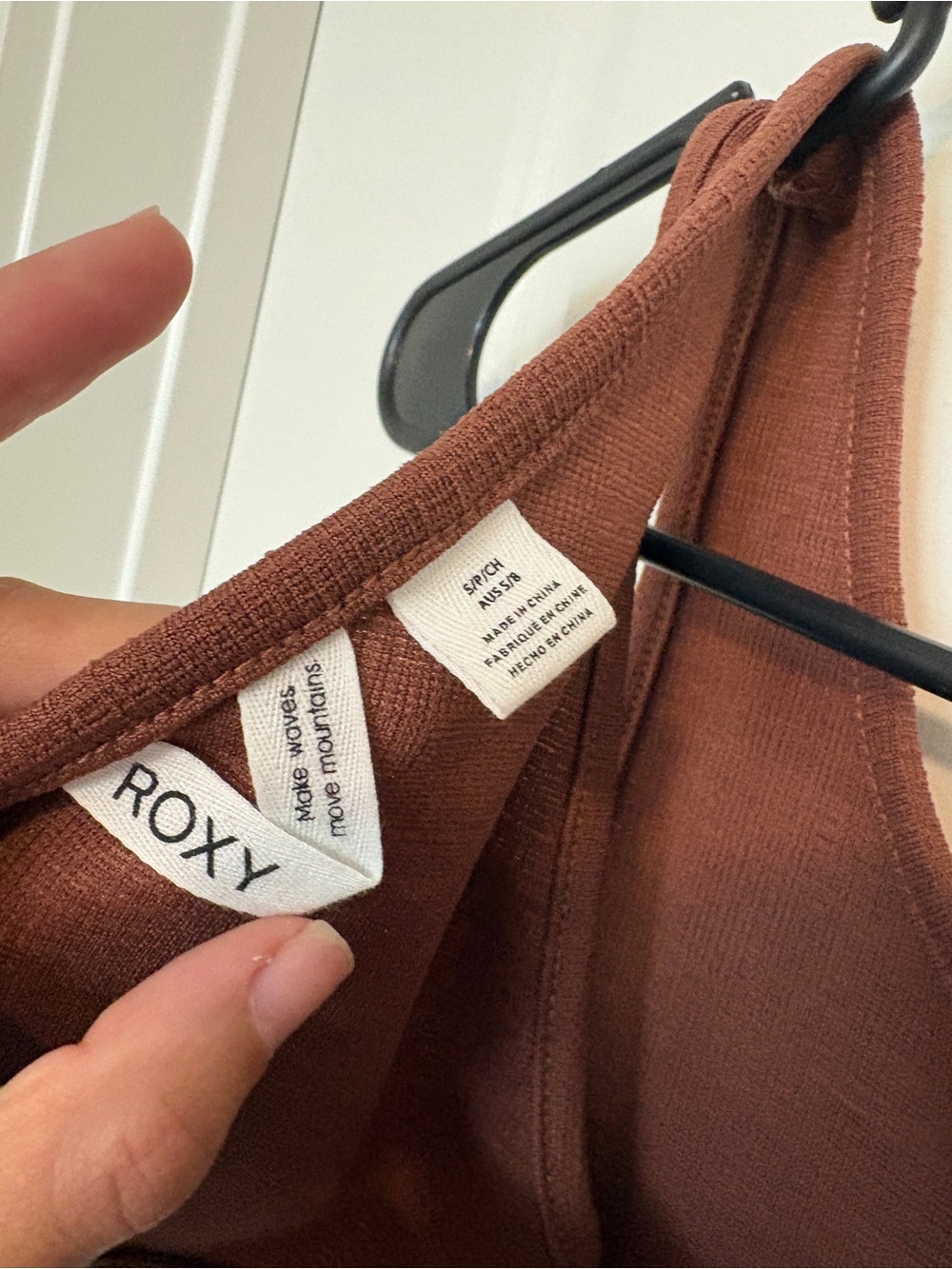 Roxy Ribbed Cross-Back Tank Top - Picture 4 of 4